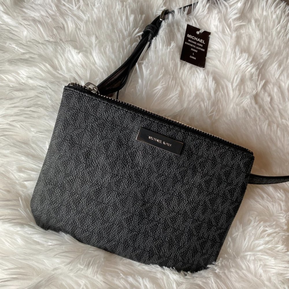 Michael Kors - Signature Belt Bag NWT Black